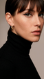 Serti Clos Earrings, Mini Size